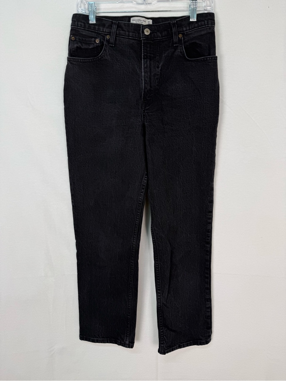 Abercrombie & Fitch The 90s Straight Ultra High Rise Women's Jeans in Black